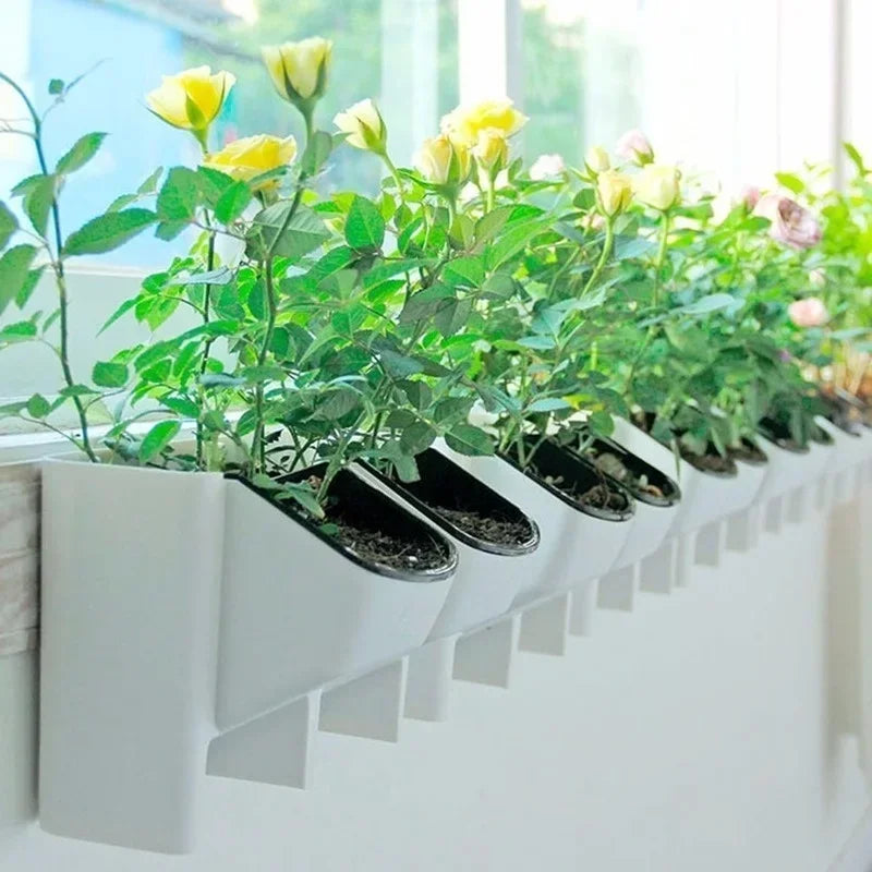 Outdoor Hanging Basket Planters Self Watering Plastic Flower Pot